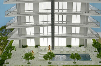 Plastic Scale Models Building Pool